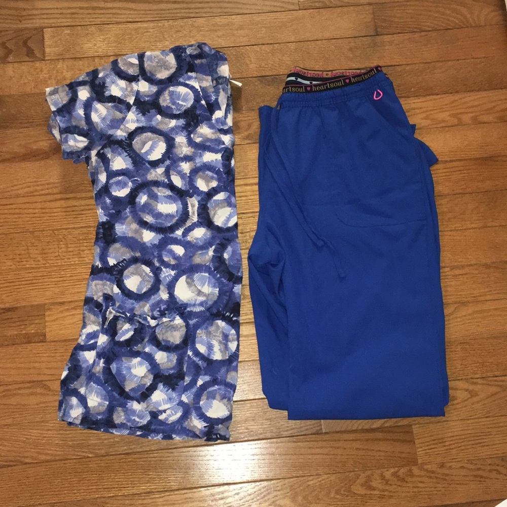 Blue tye dye scrub top